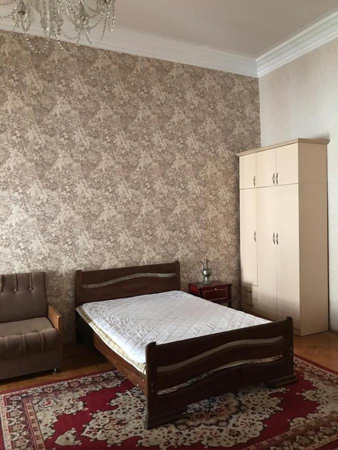 Apartment Mate Тбилиси Екстериор снимка